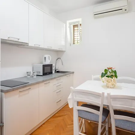 Magic Apartment Makarska