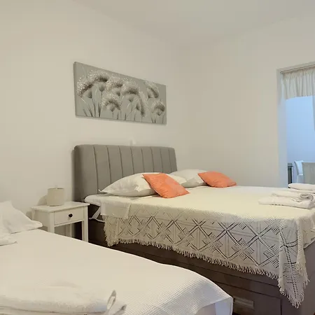 Apartment Magic *